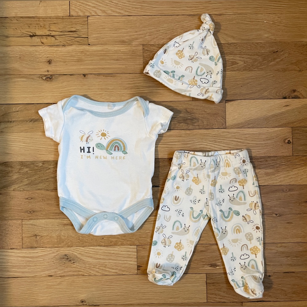 "Hi I'm New Here" Newborn matching set, 0-3 M, yellow Rainbow,unisex,100% cotton
